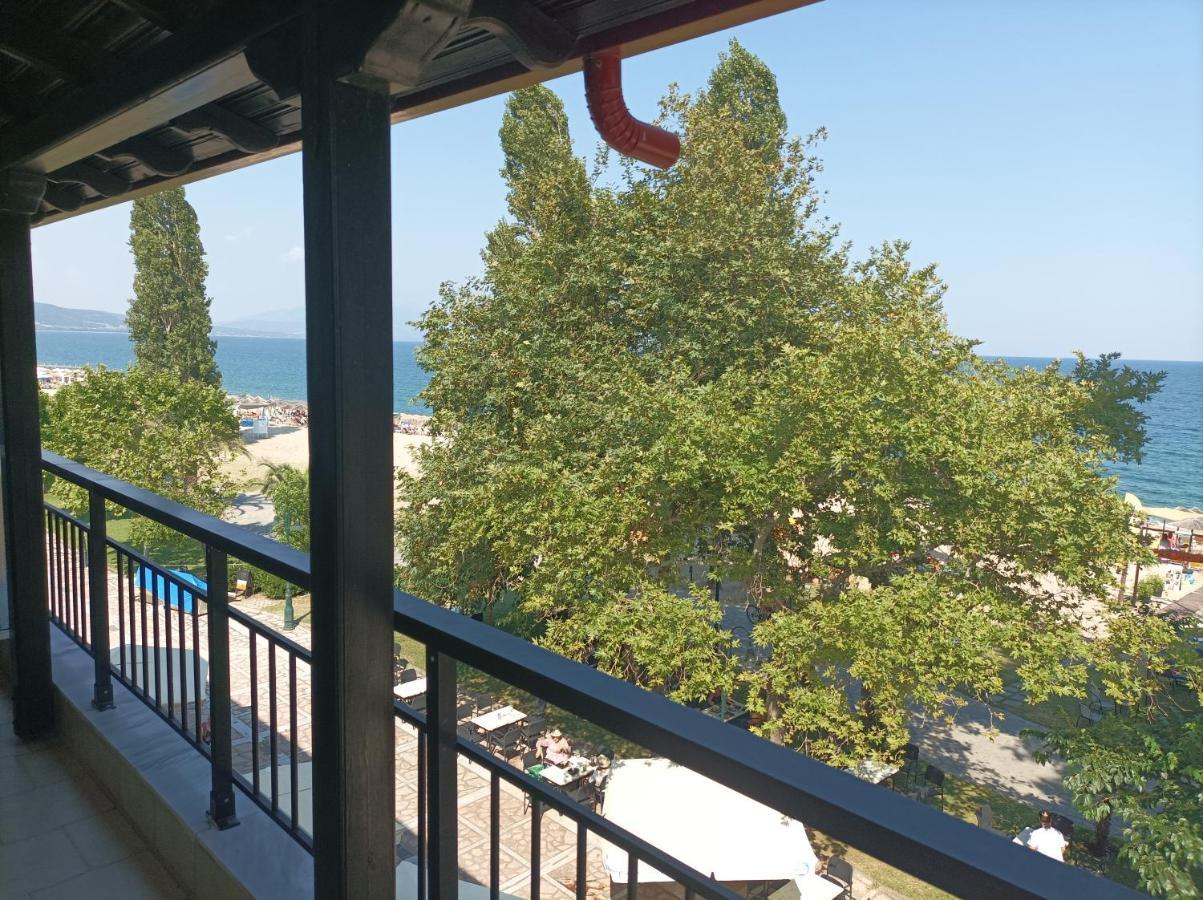 Kleanthis Blue Apartment Nea Vrasna Bagian luar foto
