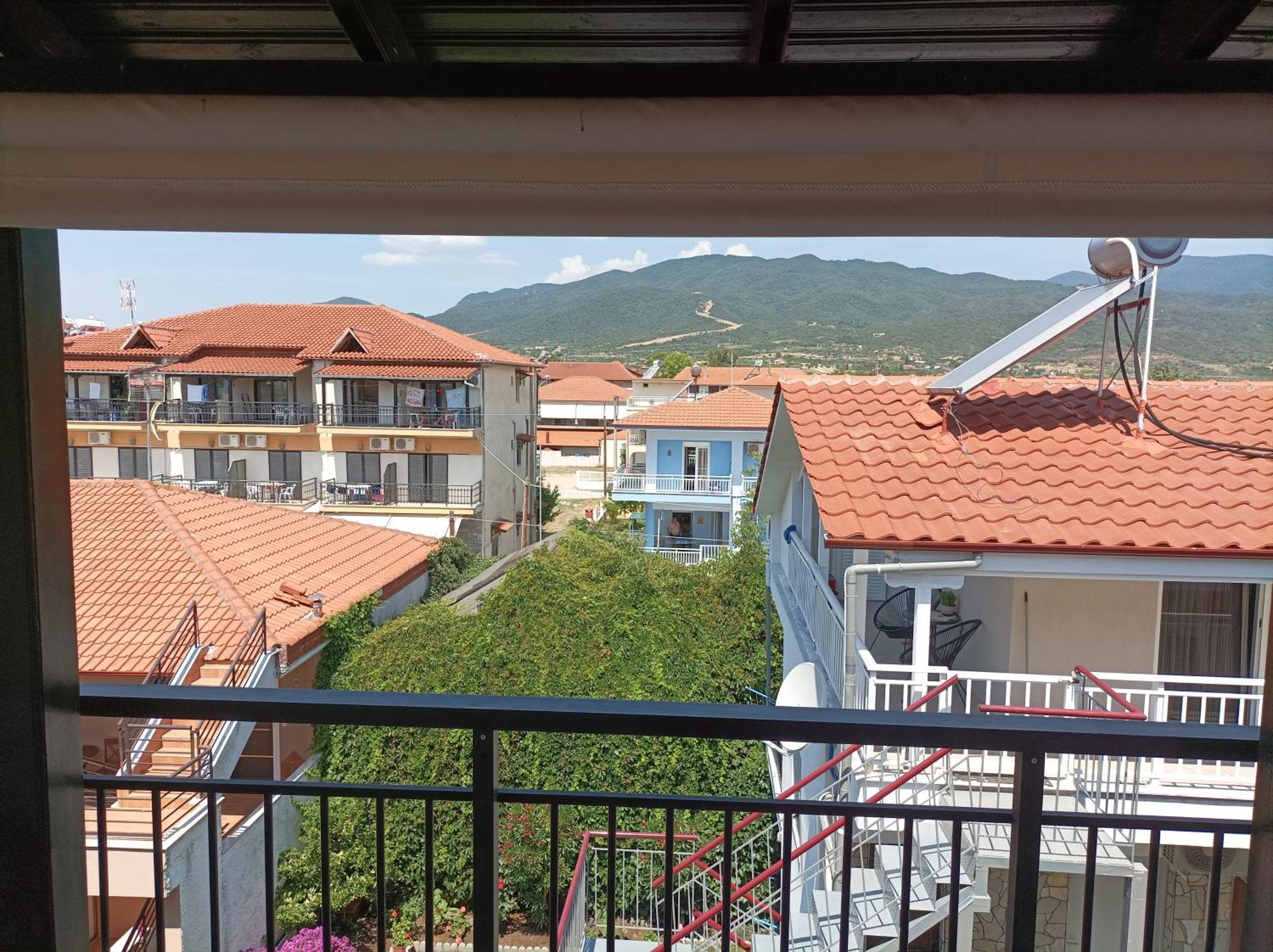 Kleanthis Blue Apartment Nea Vrasna Bagian luar foto