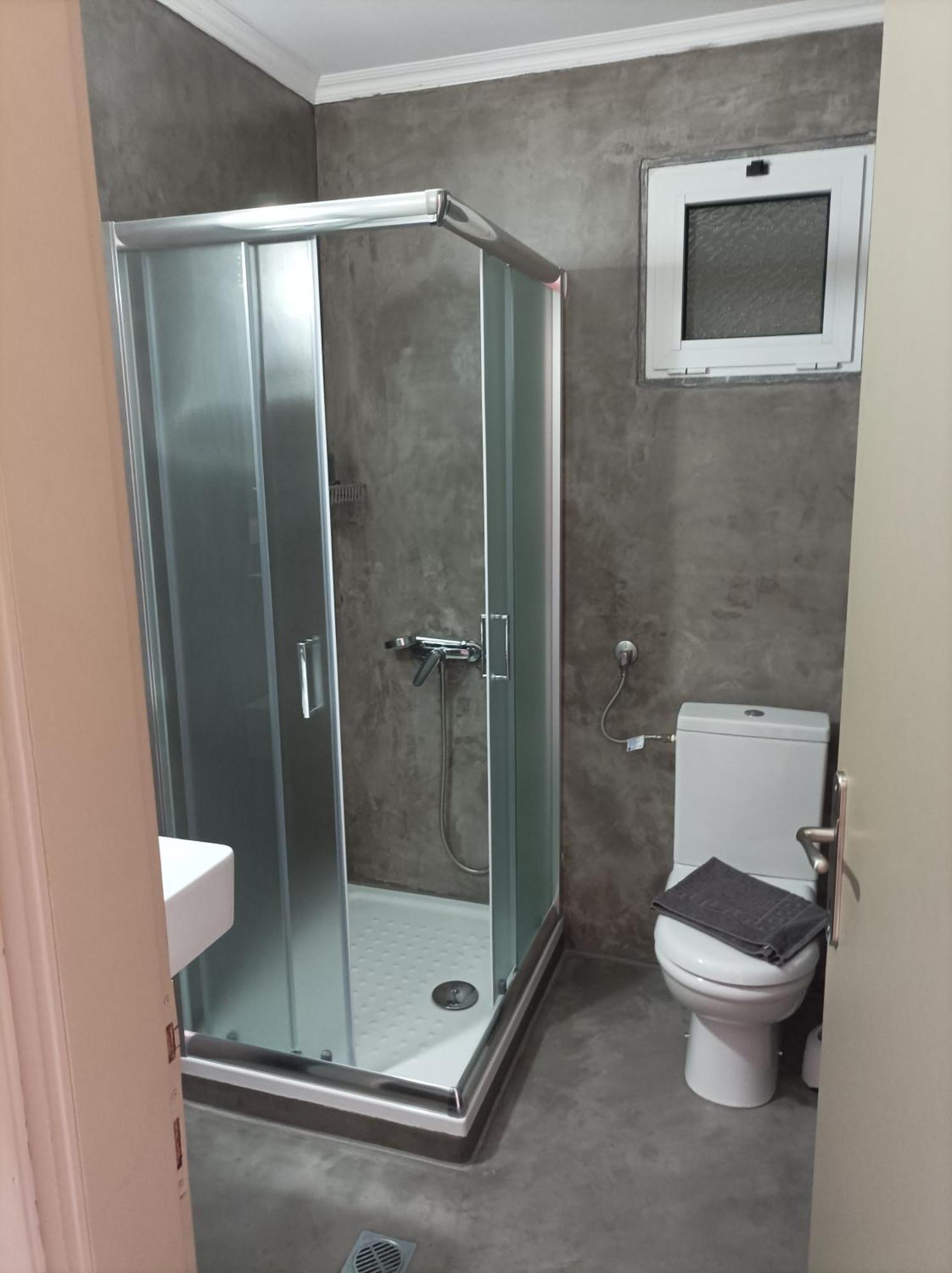 Kleanthis Blue Apartment Nea Vrasna Bagian luar foto